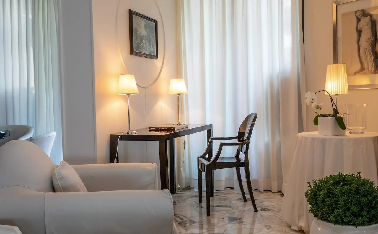 ***  Hotel Plaza Esplanade Lido di Jesolo Italy